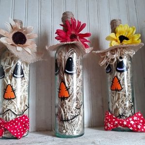 Scare Crow Wine Bottle Centerpiece 5 pc